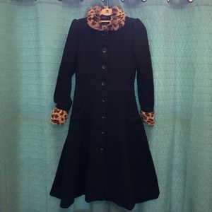 Collectif ModCloth Leopard Collar Coat